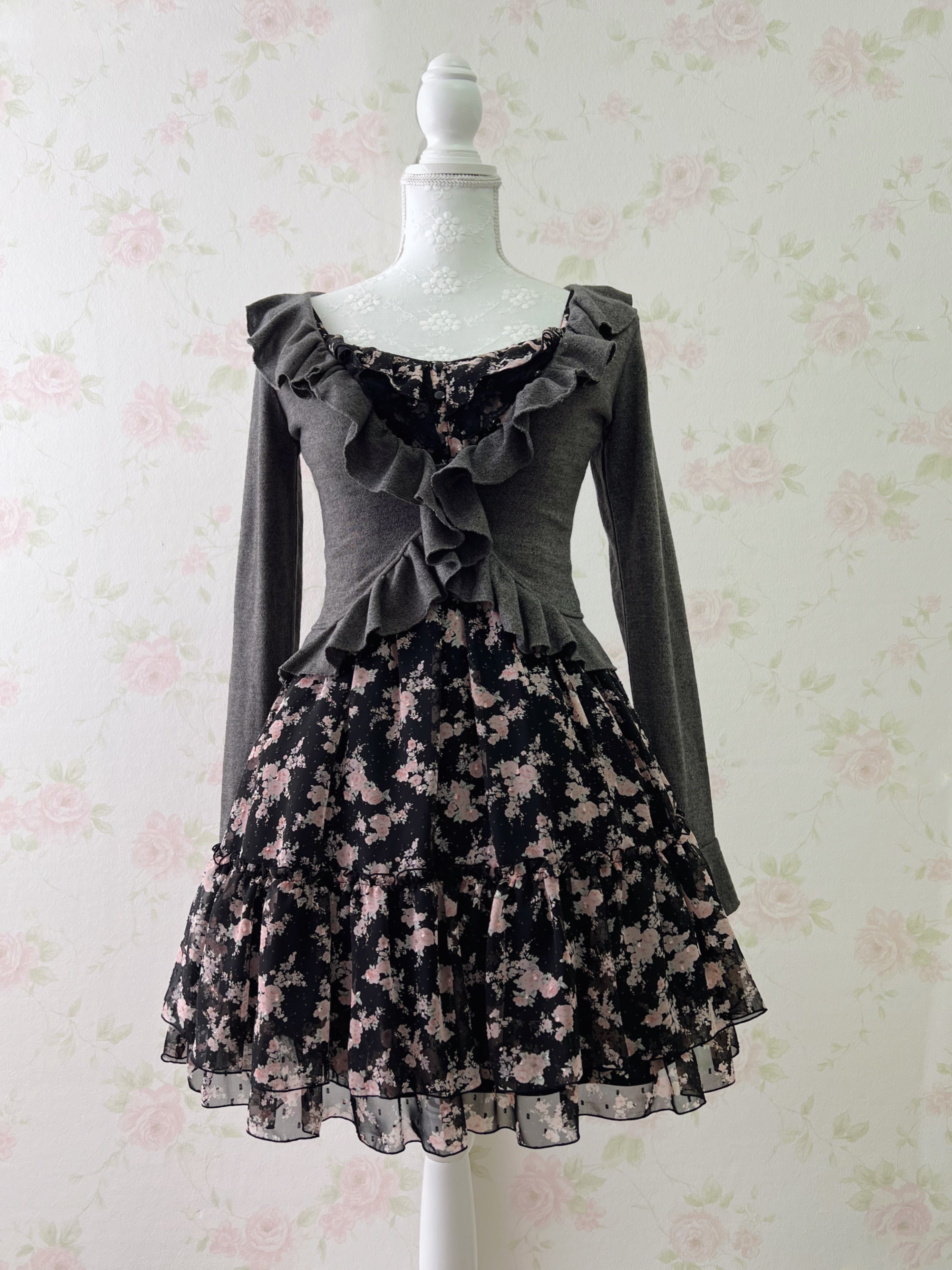Ruffled V Neck Cardigan (Dark Gray)