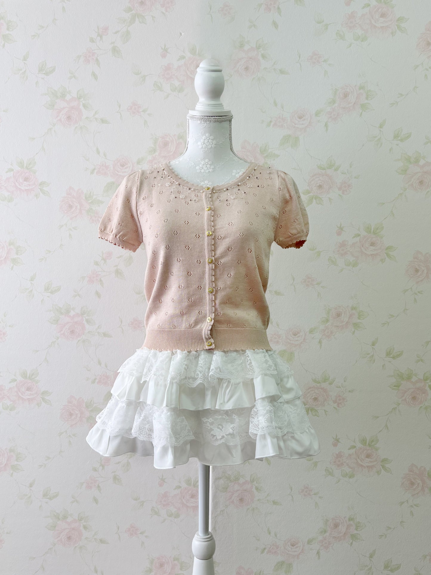 Prime Pattern Lame Shiny Fabric Beaded Cardigan (Pink Beige)