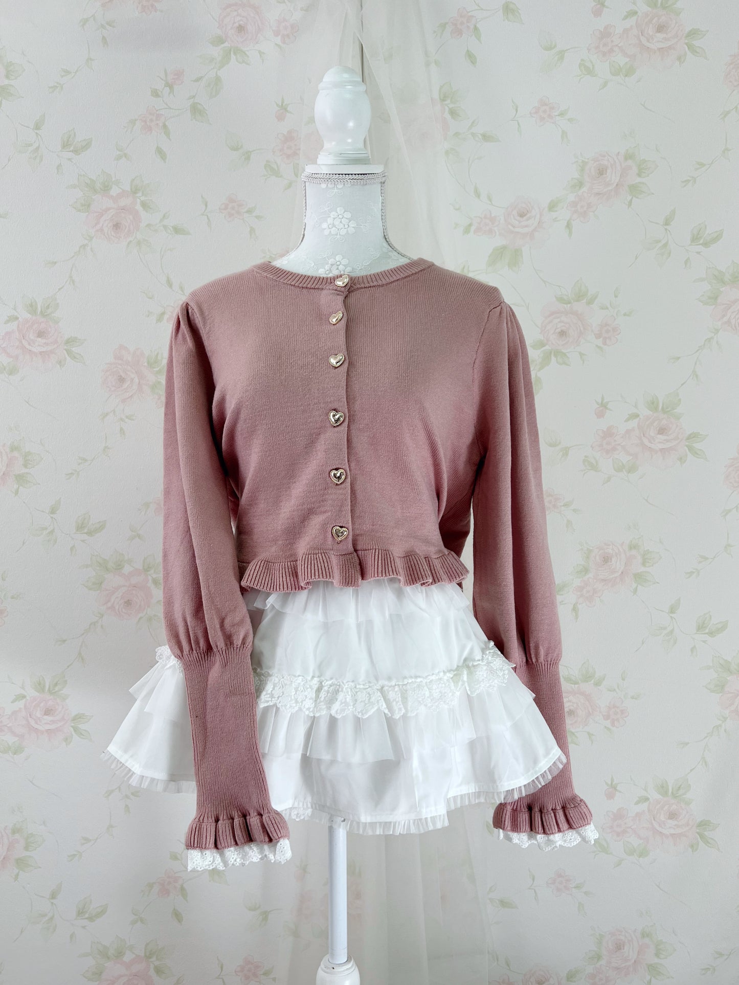 Gold Heart Button Cotton Lace Sleeve Cardigan (Pink)
