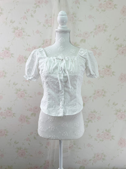 GRL Floral Embroidery Blouse