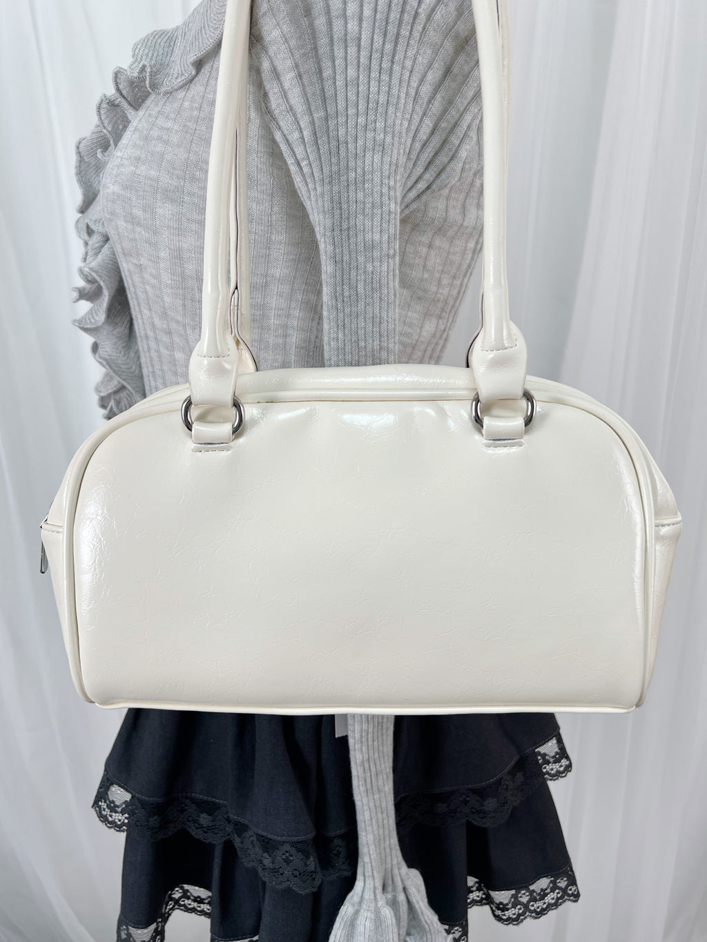 2 Pocket Shoulder Bag (Vanilla)