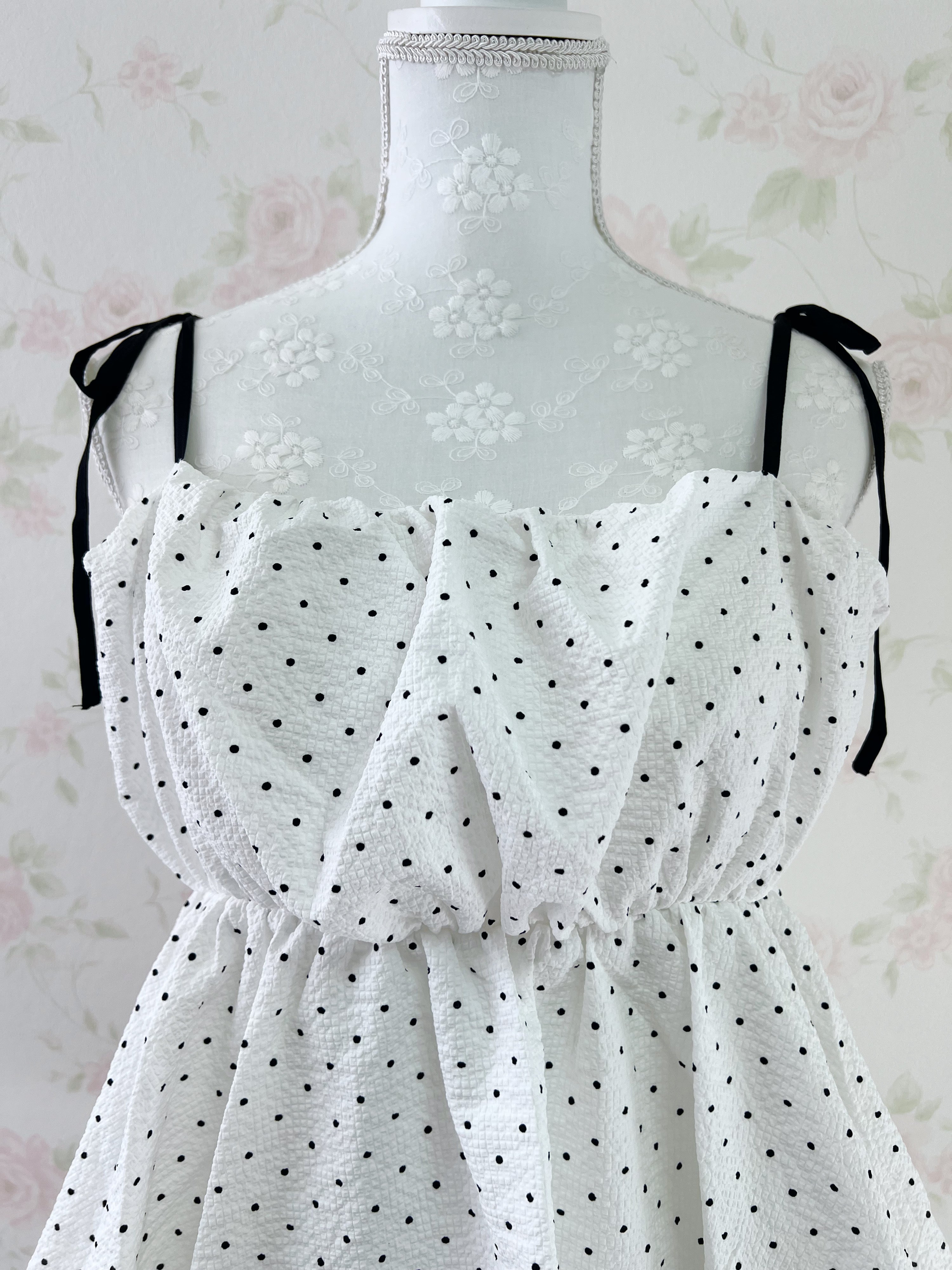 Polka Dot Balloon Tunic Top  (White)