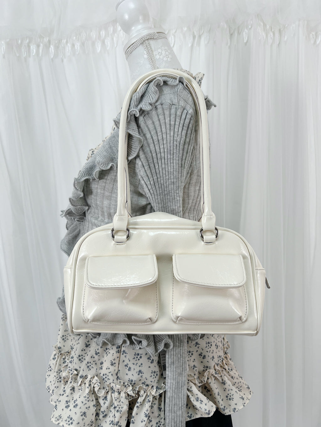 2 Pocket Shoulder Bag (Vanilla)
