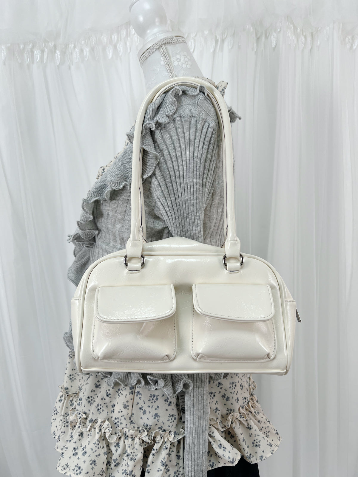 2 Pocket Shoulder Bag (Vanilla)
