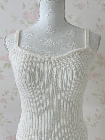 (18% OFF) GRL Camisole Cardigan Set (Ivory)