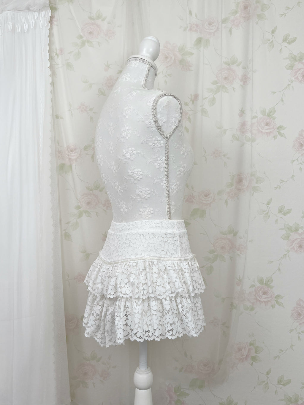 Vintage Angel Angel Lace Skirt (Ivory)