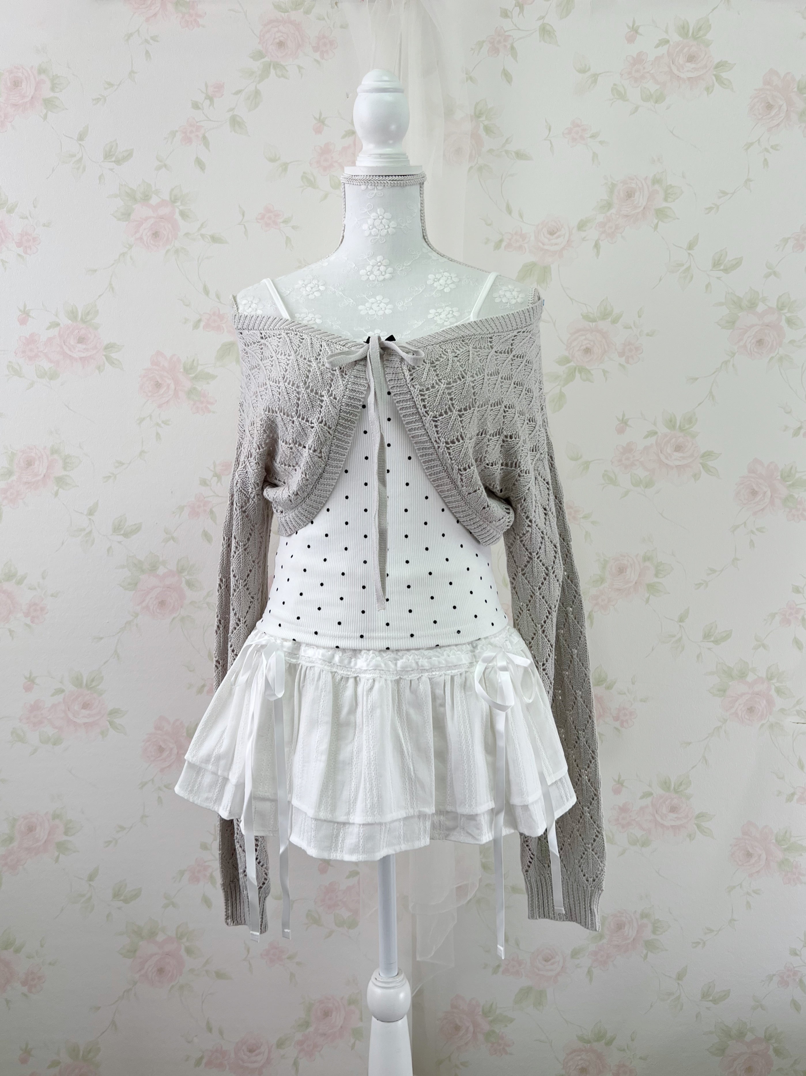 Lace Bow Polka Dot Camisole With Cups (White)