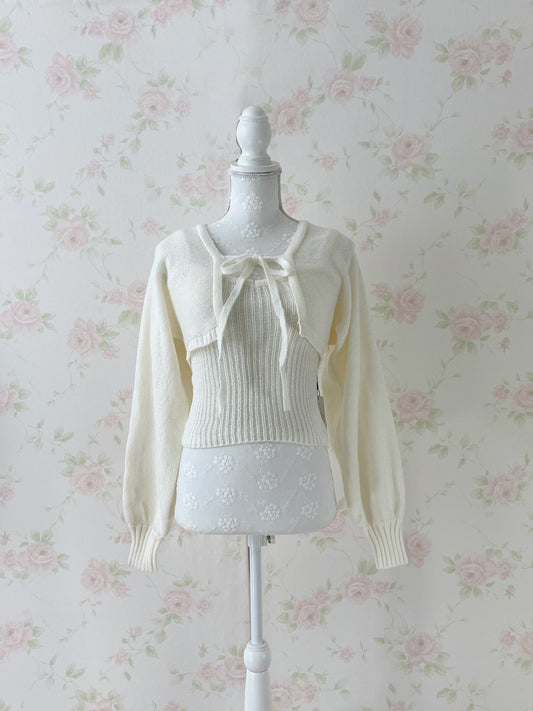 (18% OFF) GRL Camisole Cardigan Set (Ivory)