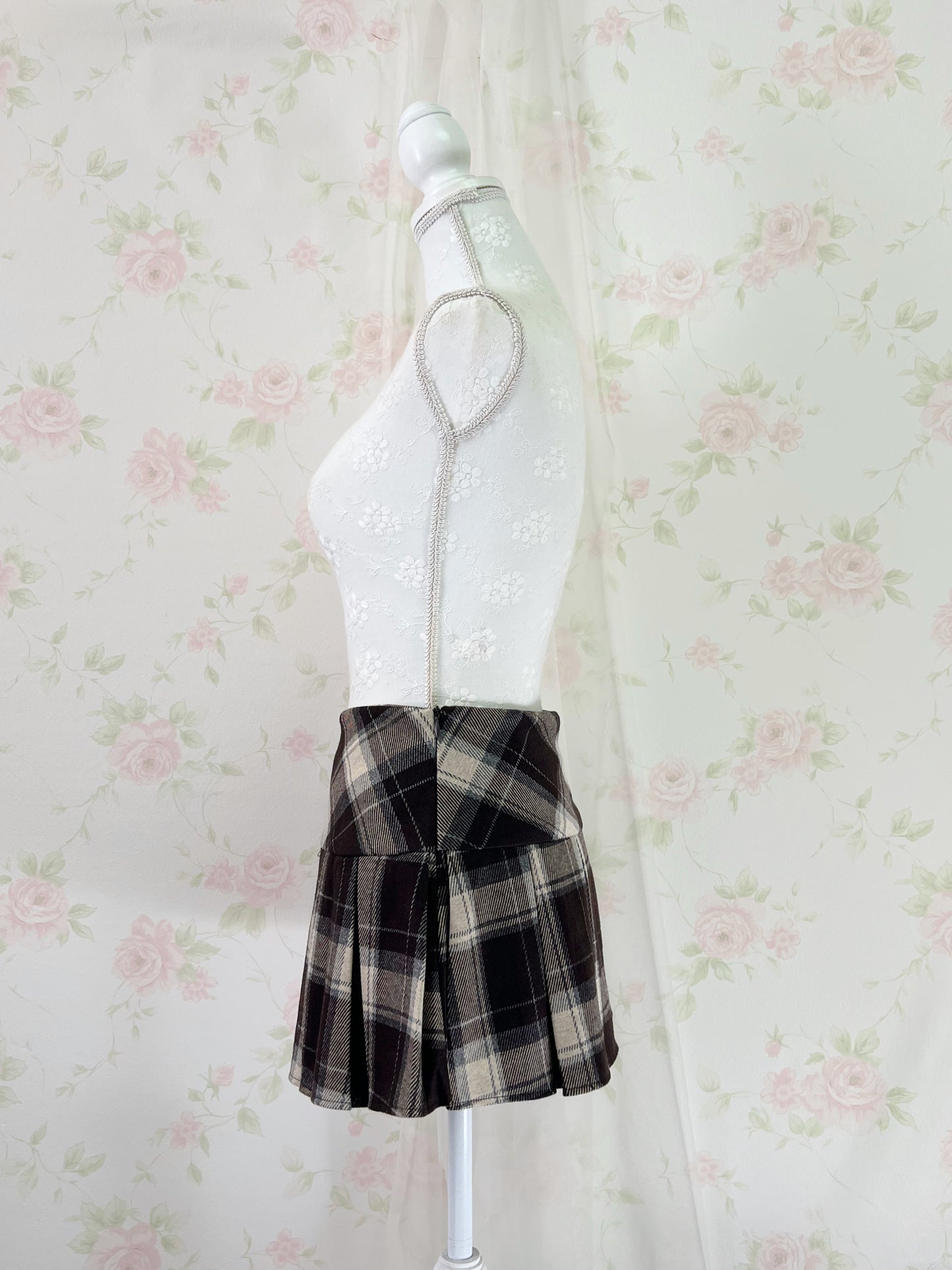 Wool Like Checked Pleated Skirt (Brown)