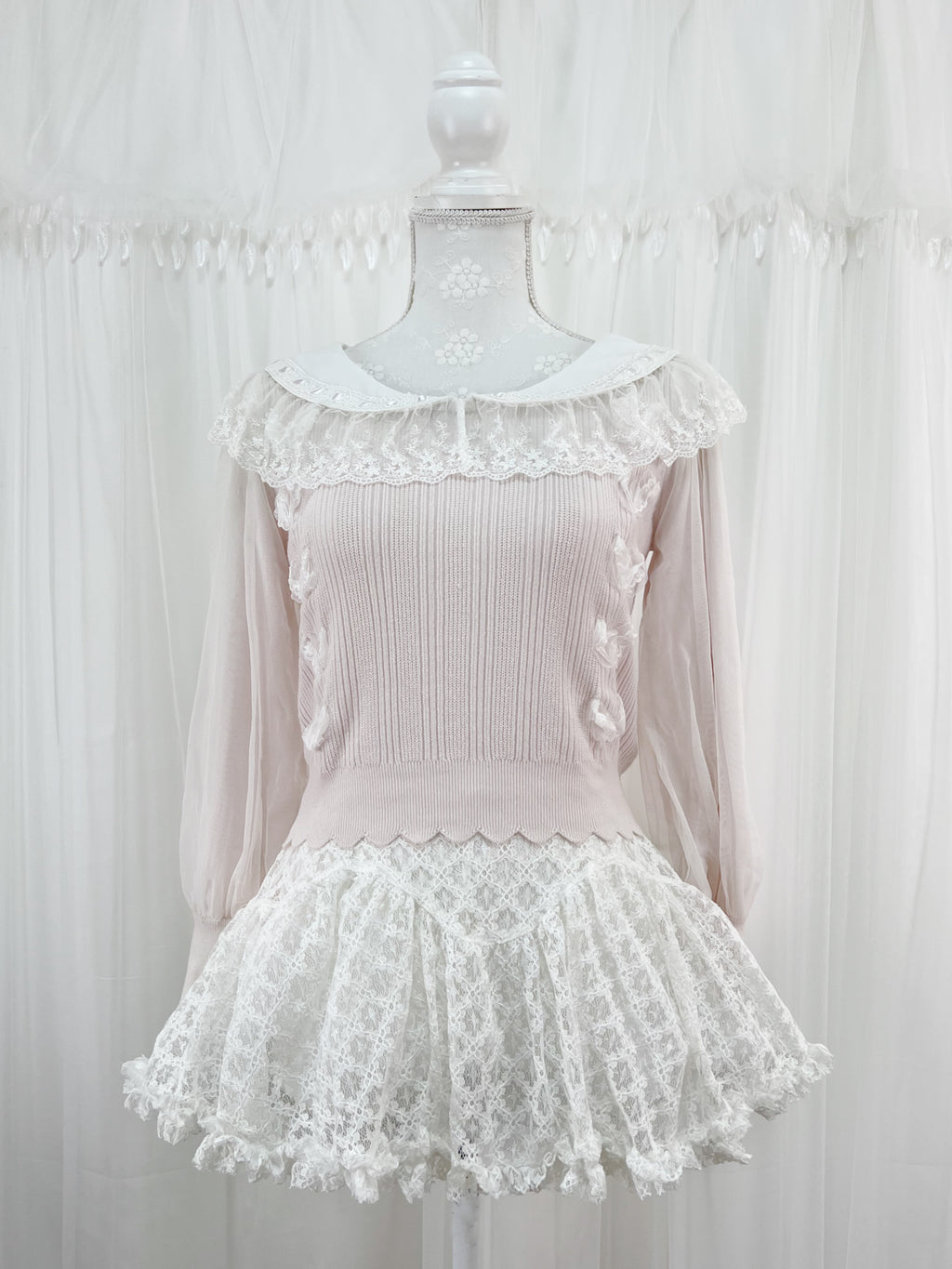 mille fille closet Lacy Collar Knit Top (Powder Pink)