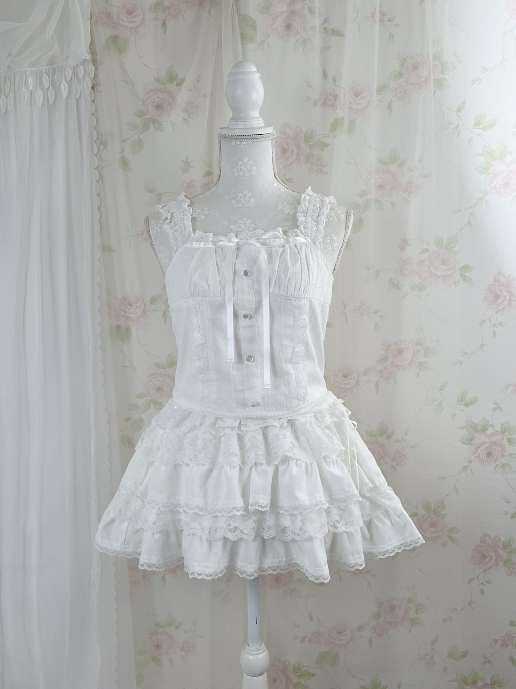 Cotton Lace Gather Strap Top (White)