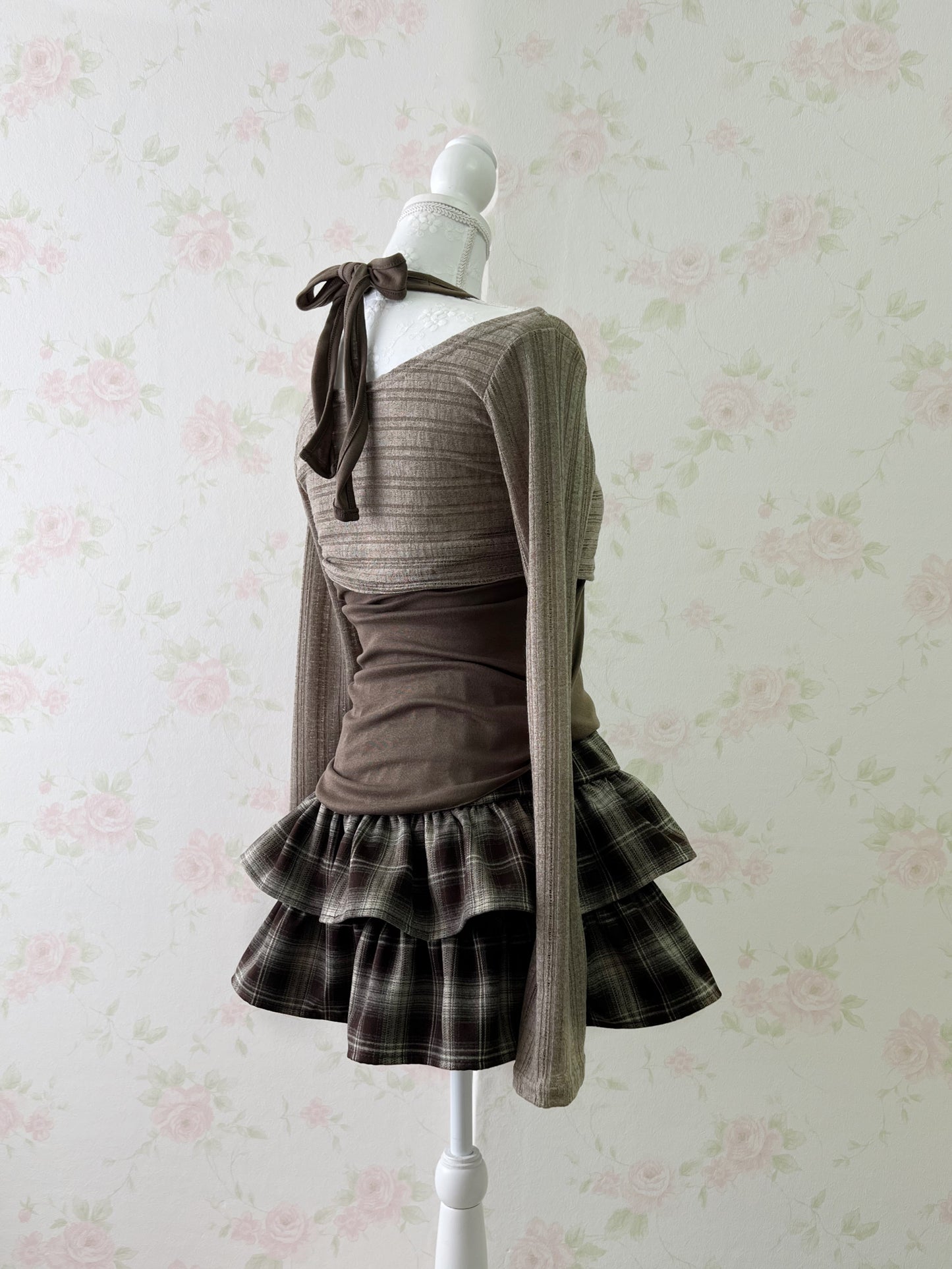 GRL Wide Sleeve Top & Tank Top Set (Brown)