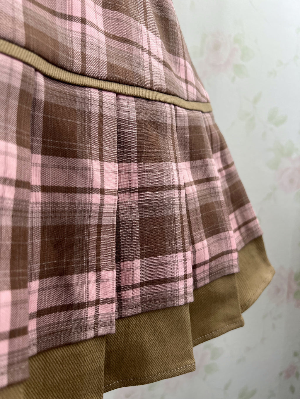 (Pre-order) Evori Glow Berry Skirt