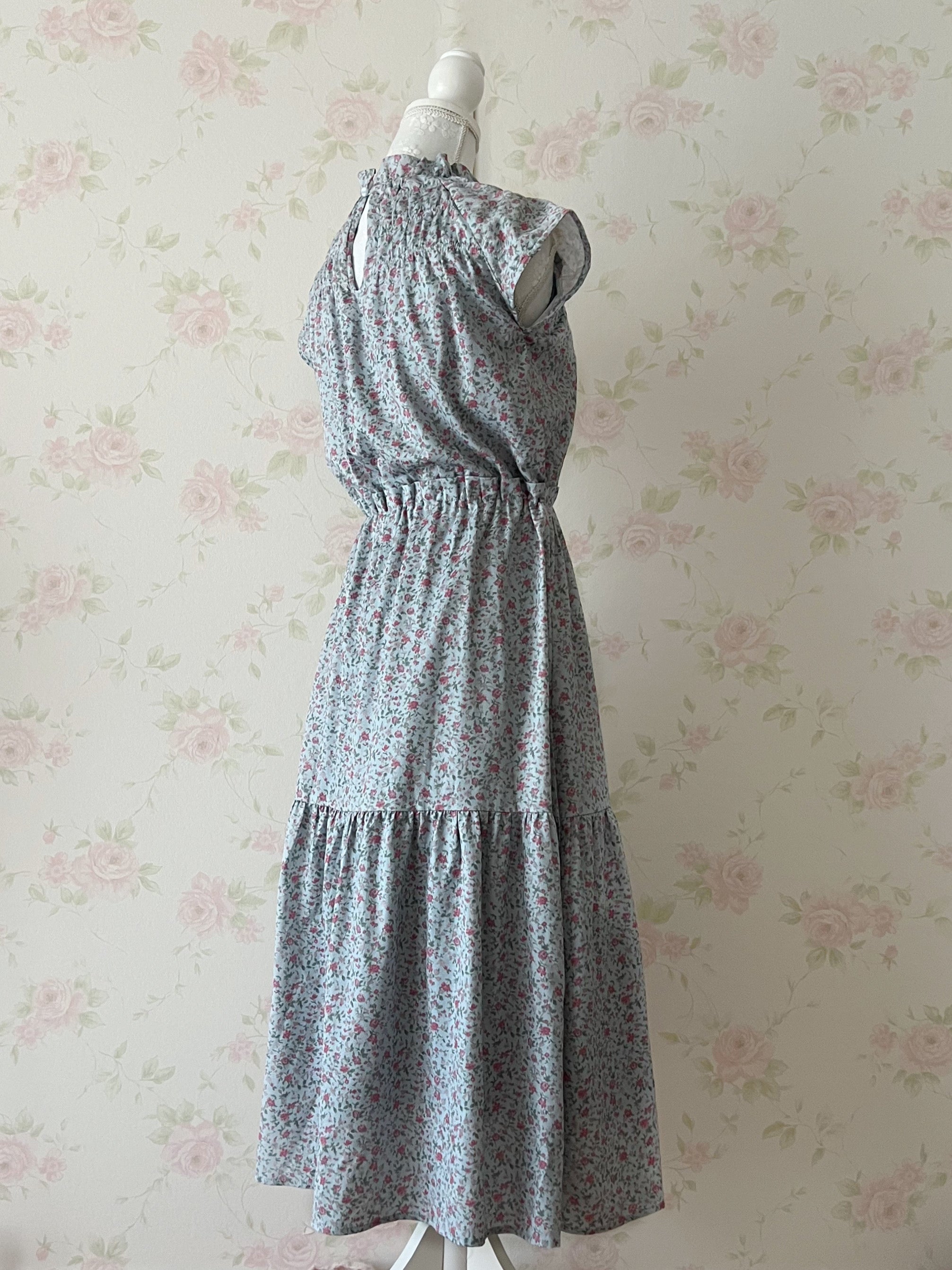 axes femme maxi dress axes femme Petite Floral Long Dress (Blue)