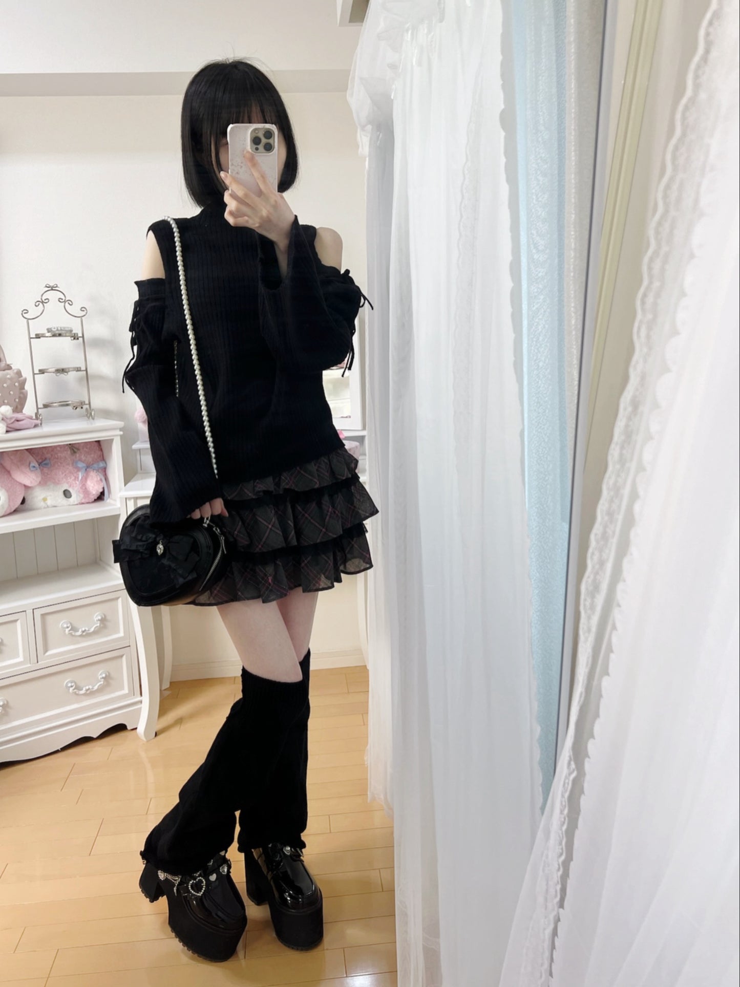 GRL Open Shoulder String Sweater (Black)