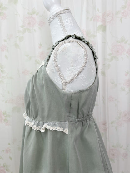 axes femme Lace Gathered Dress (Antique Green)