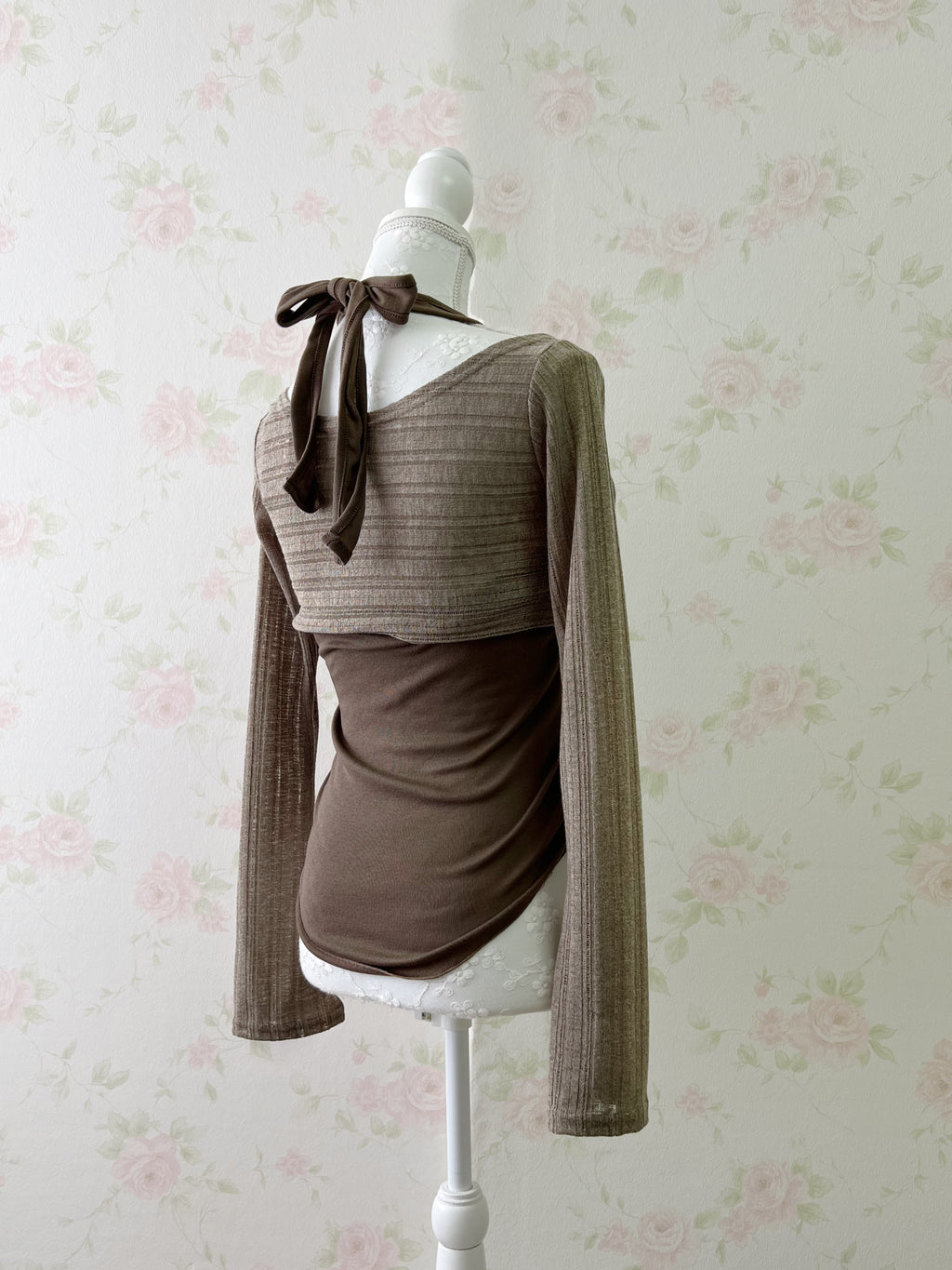 Wide Sleeve Top & Tank Top Set (Brown)