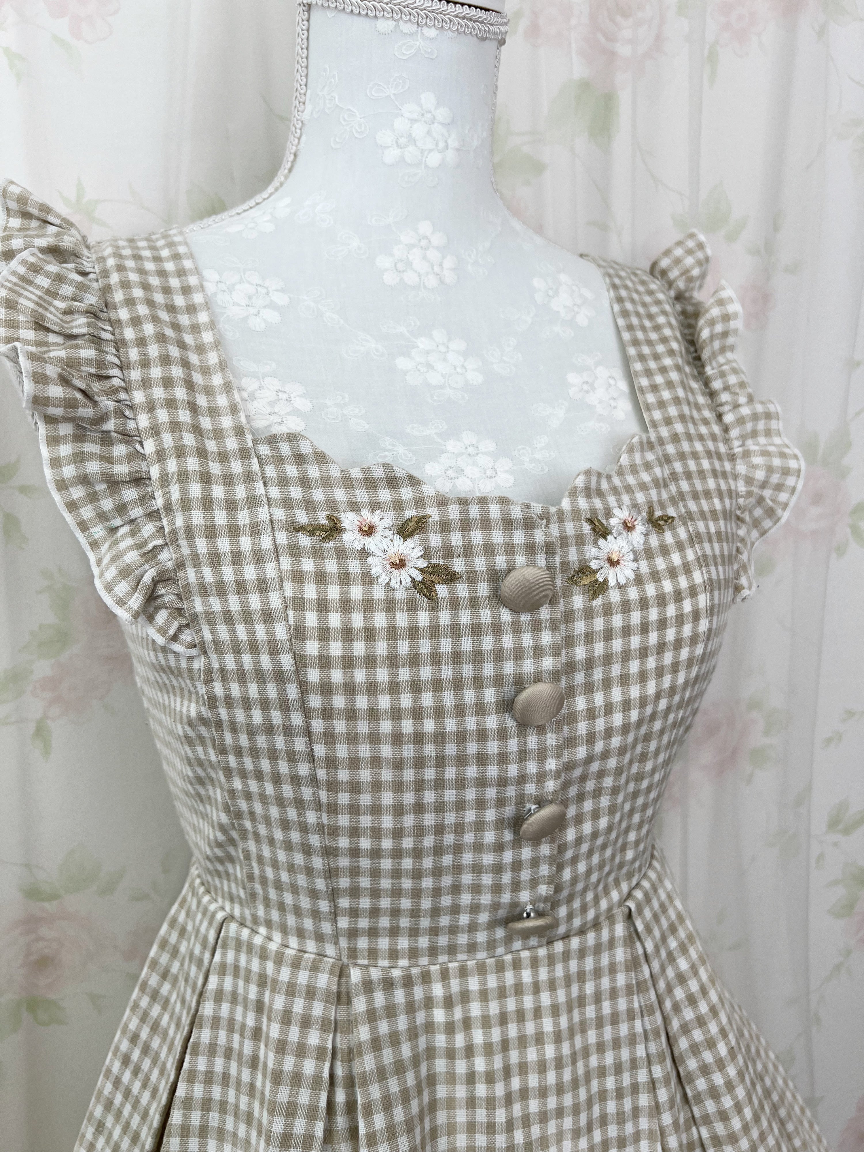 LIZ LISA Back Triple Bow Jumper Dress