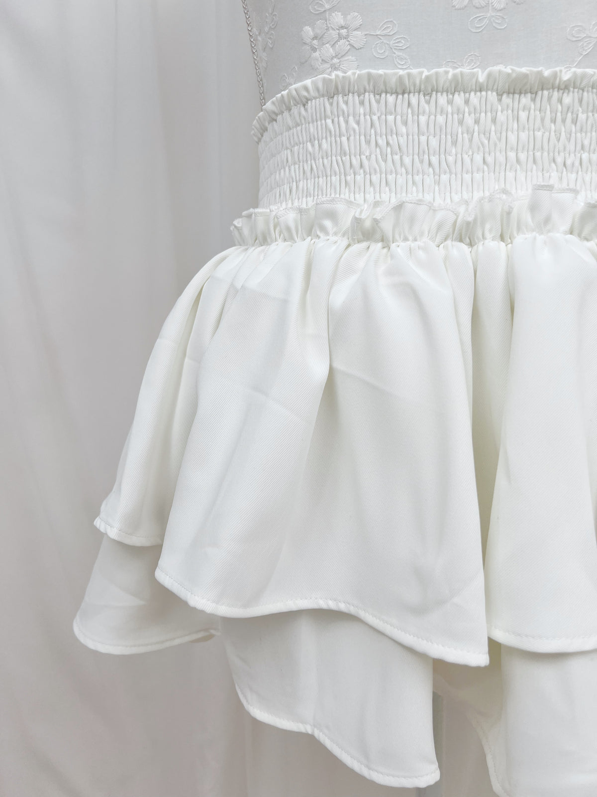 Tiered Mini Sukapan (white)