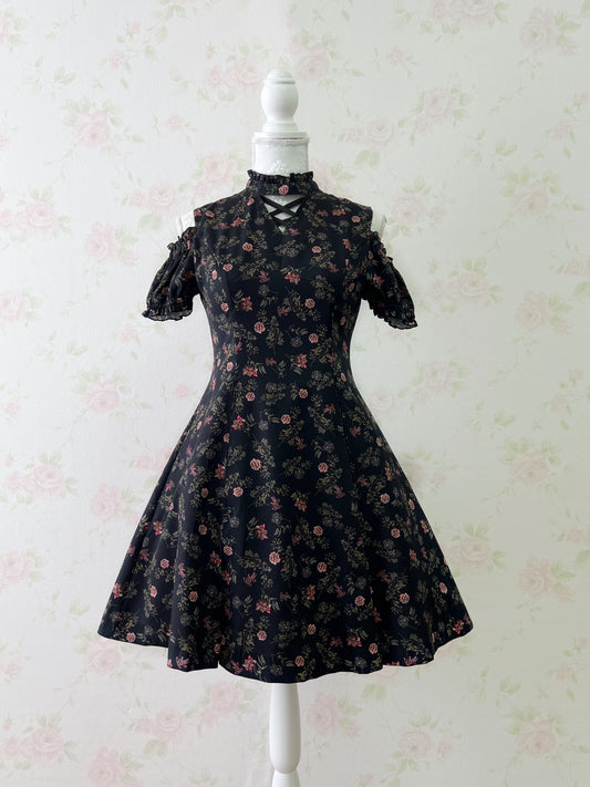 EATME Cross Front Off Shoulder Dress
