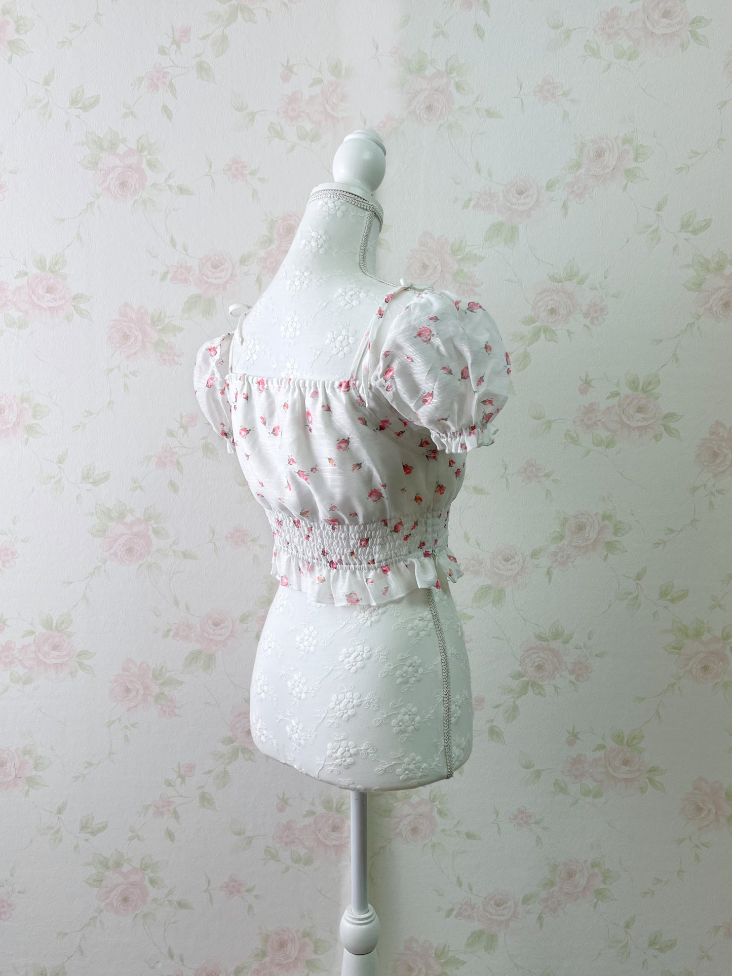 bobon21 Floral Puff Sleeve Short Blouse