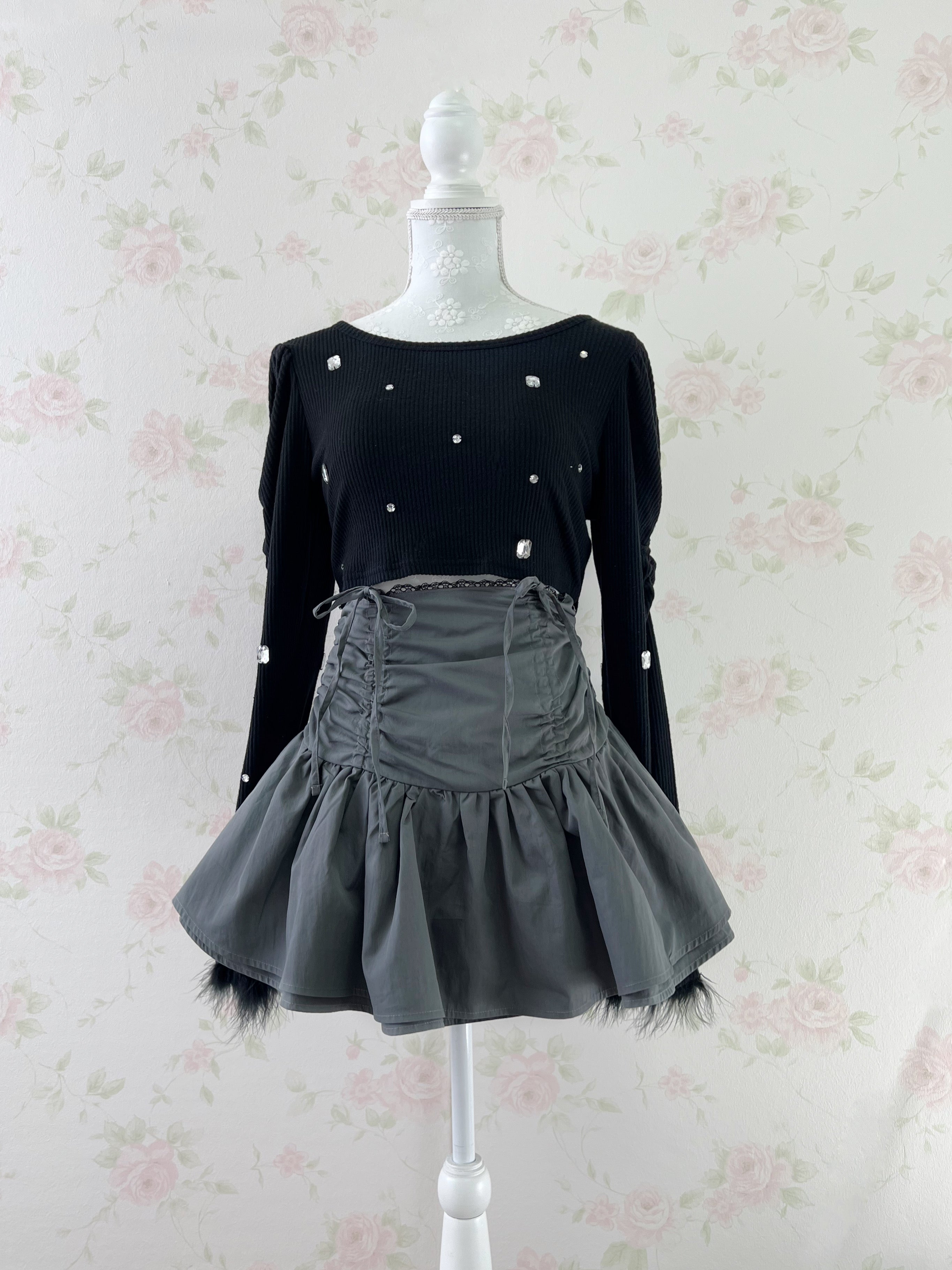 Ank Rouge Back Laced Up Feather Sleeve Top (Black)