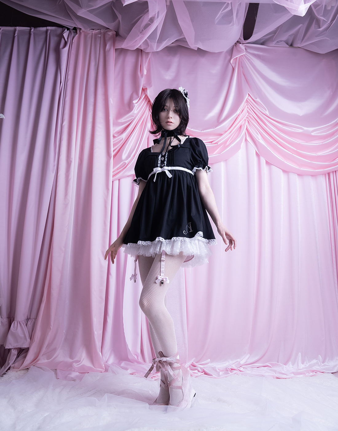 AVENCHUMU Neck ribbon & heart bijou baby doll