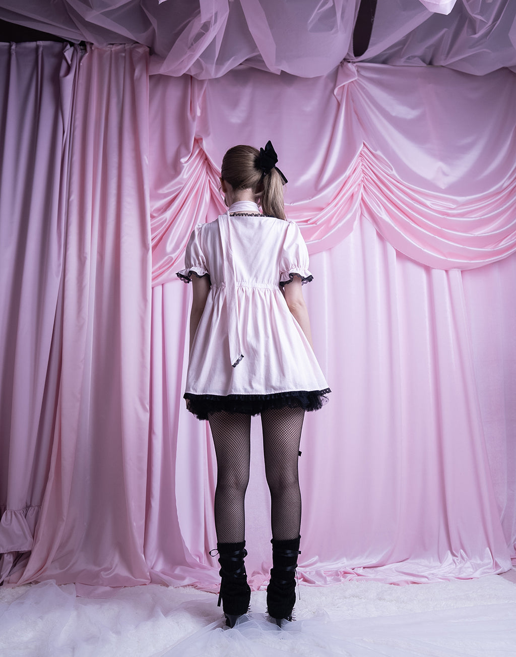 AVENCHUMU Neck ribbon & heart bijou baby doll