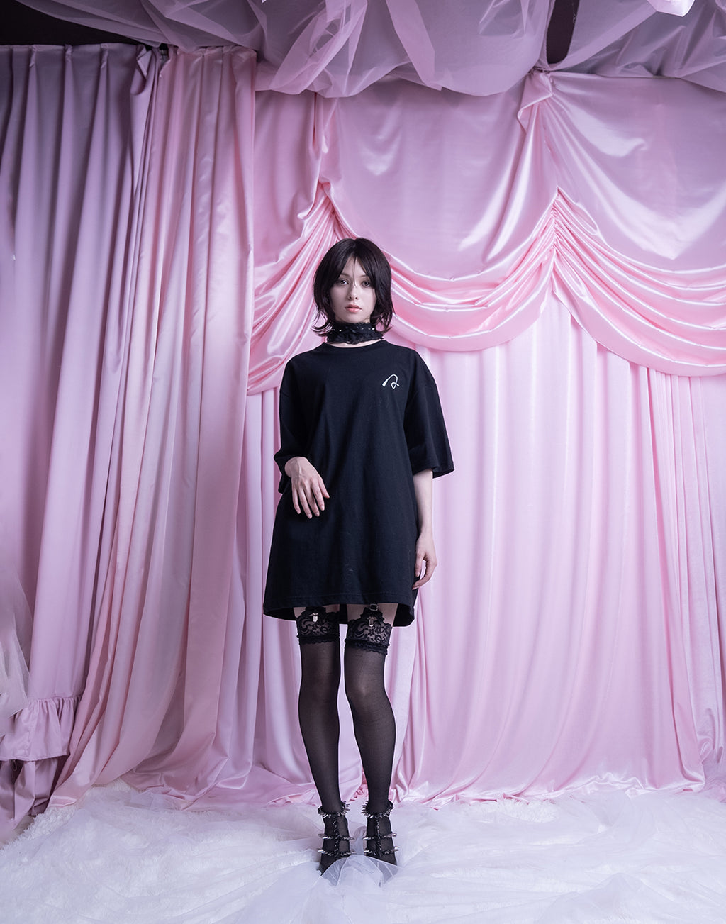 AVENCHUMU Lady T-shirt