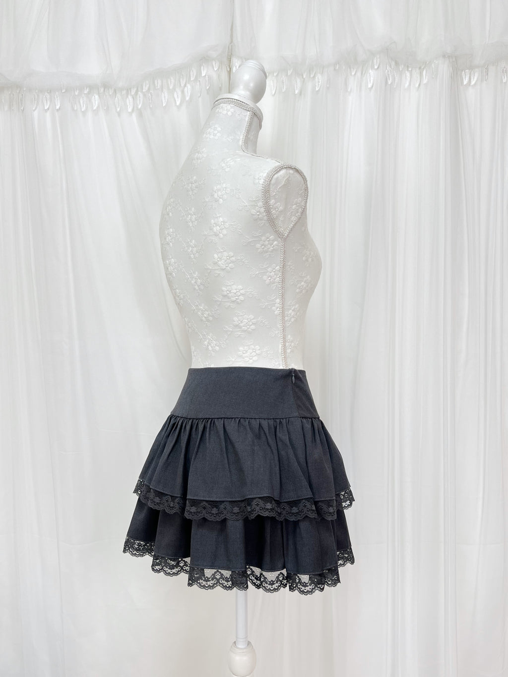 Layered Lace Hem Sukapan (Dark Gray)