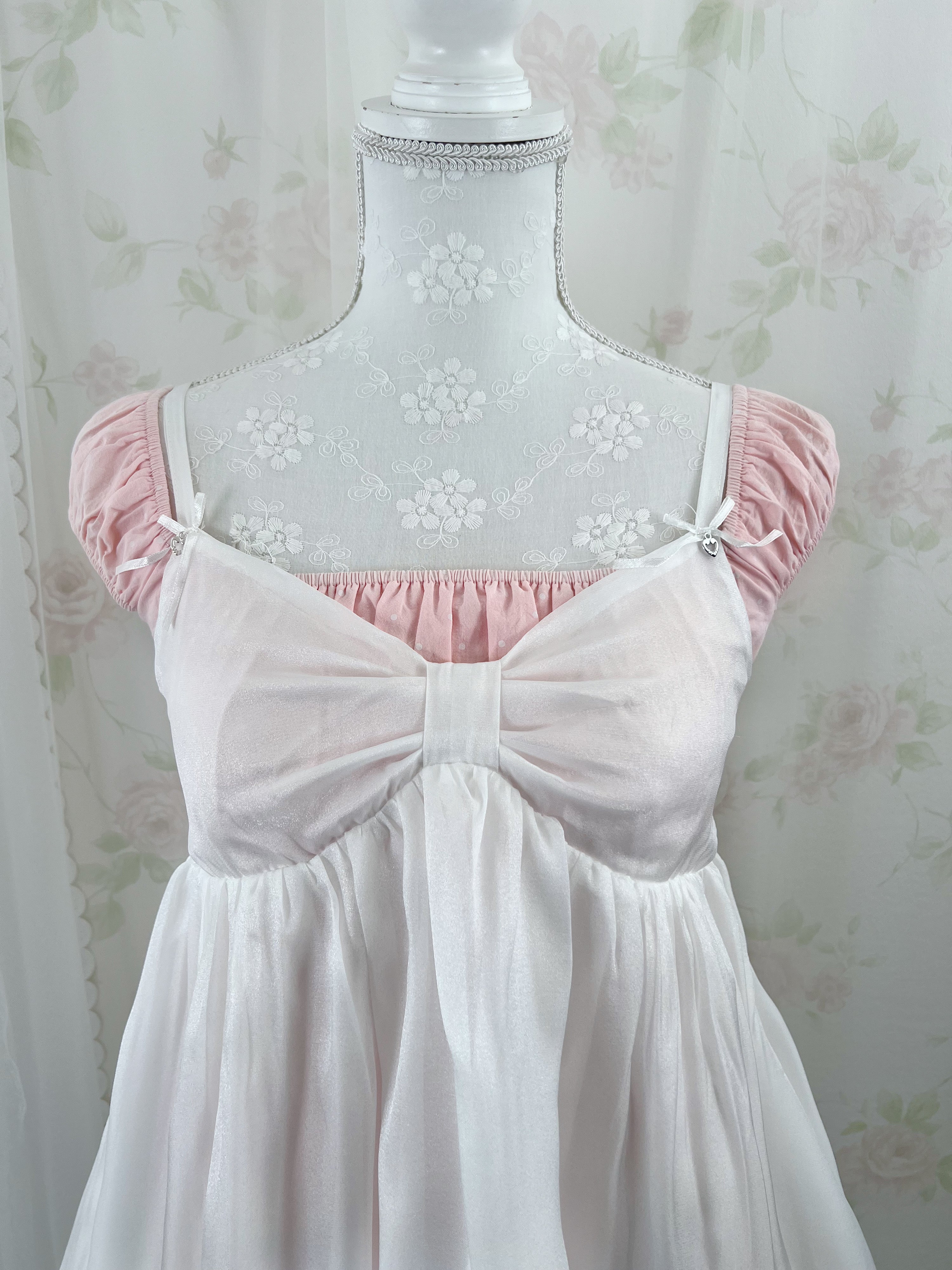(Pre-order) Evori Glow Berry Doll Top