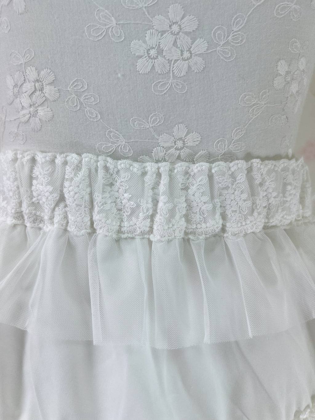 Tulle Lace Shoujo Skirt (White)