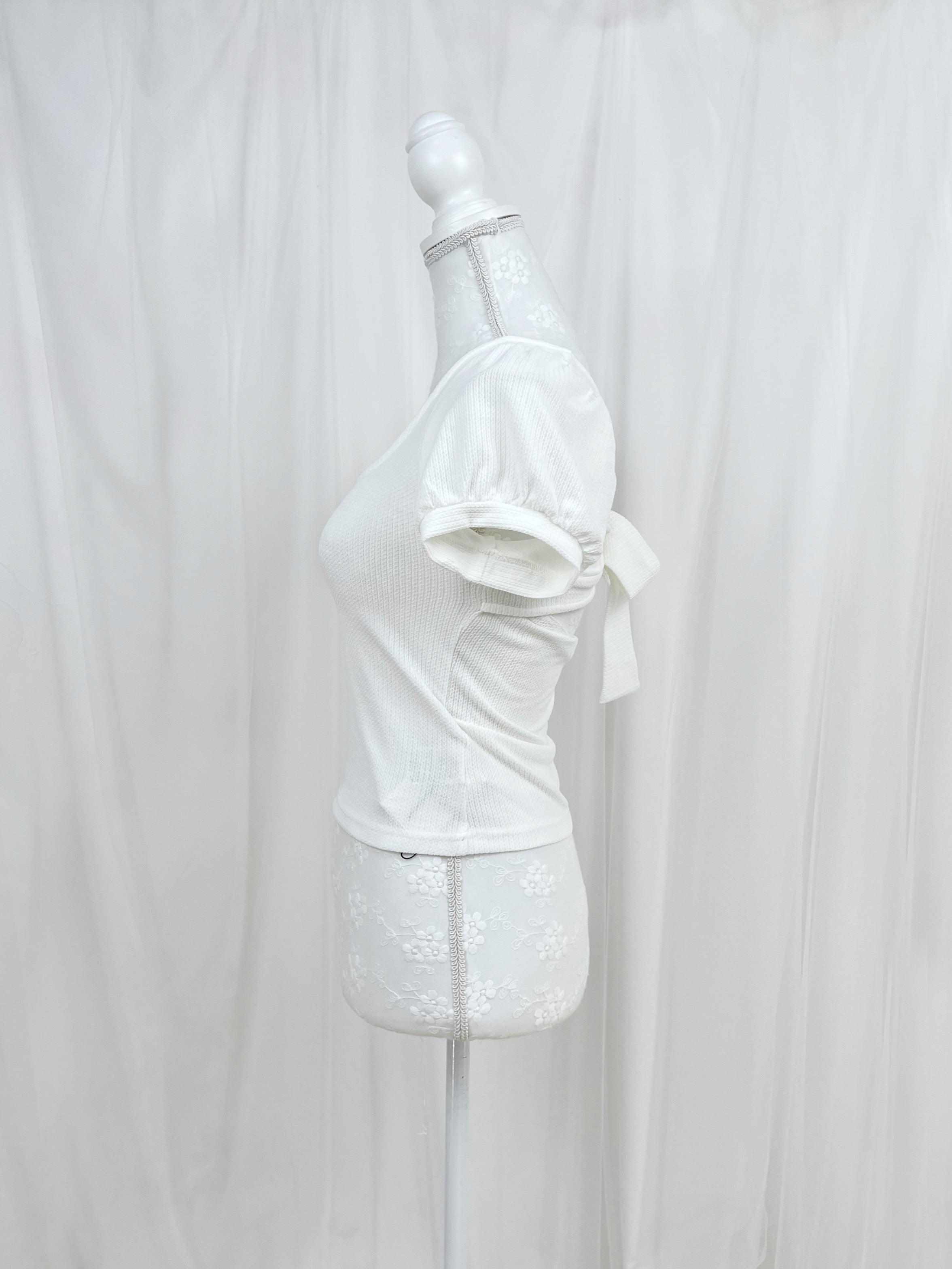 Back Bow Shoujo Top (White)