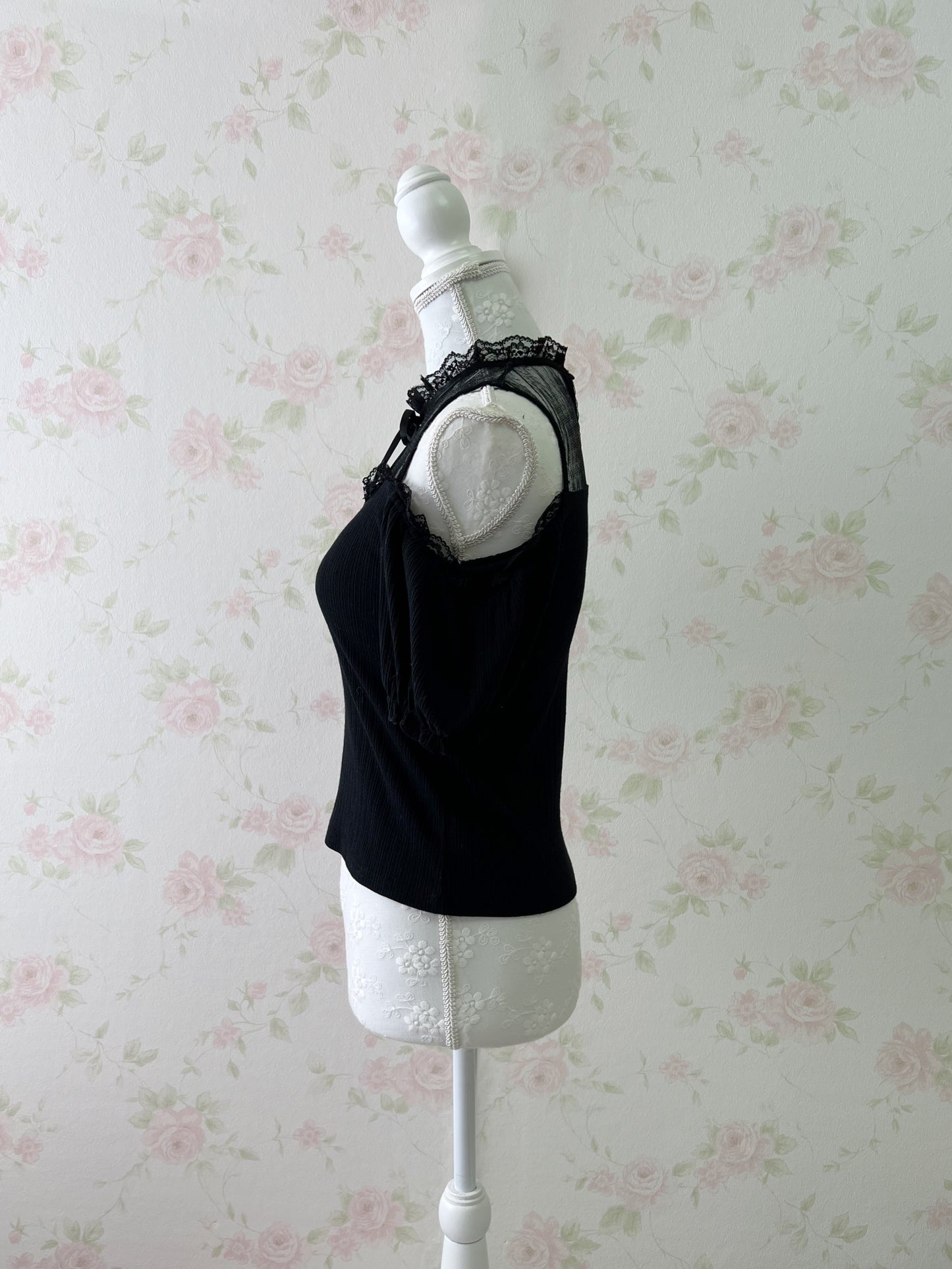 Ank Rouge Off Shoulder Tulle Top (Black)