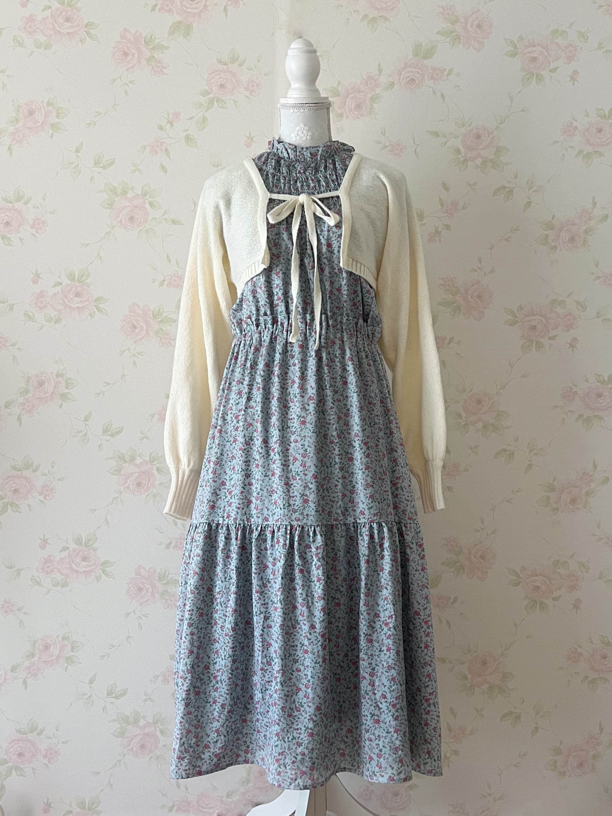 axes femme Petite Floral Long Dress (Blue)