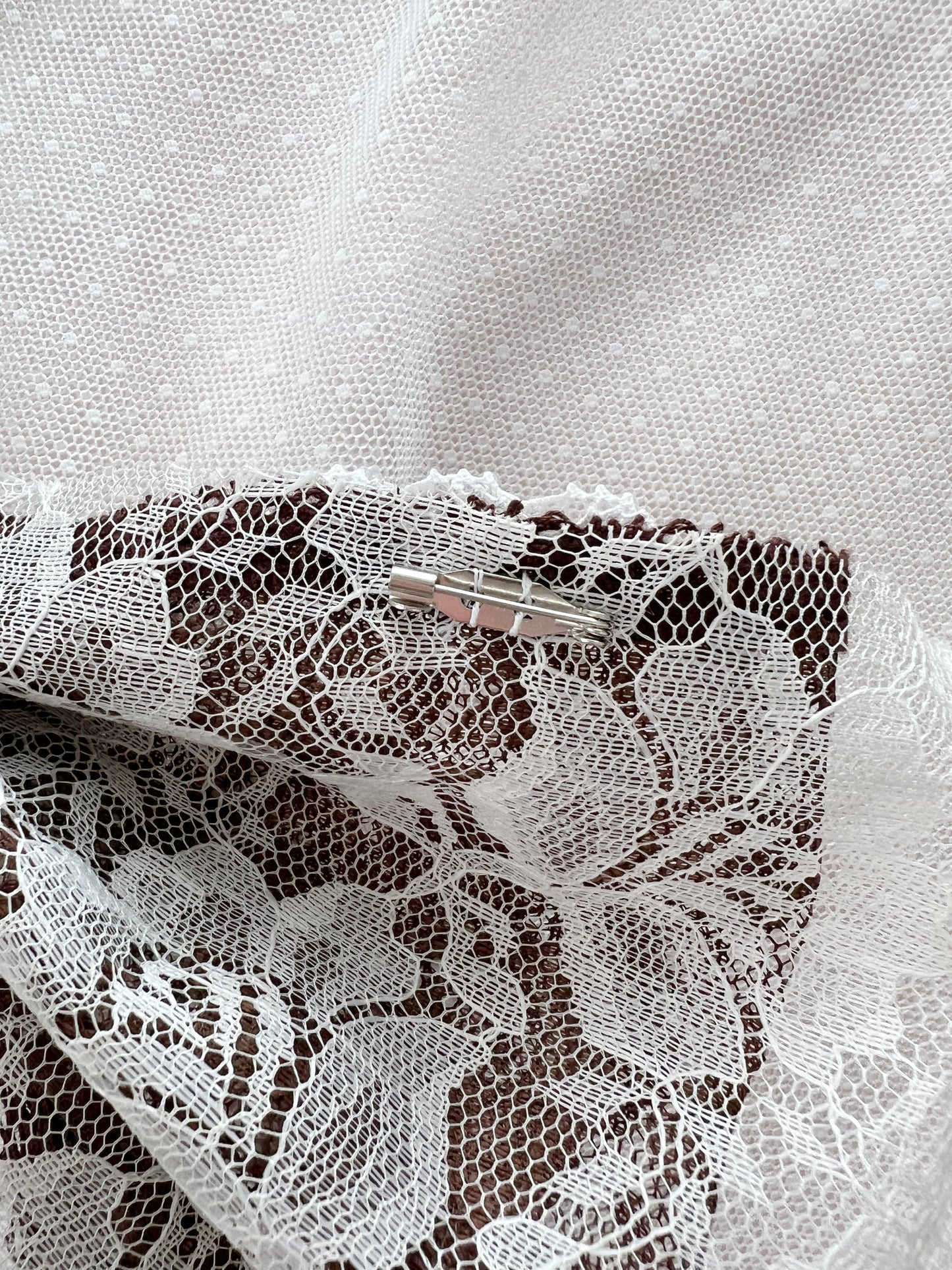 Kirallum Tokyo Handmade Big Bow (Chocolate Cream)