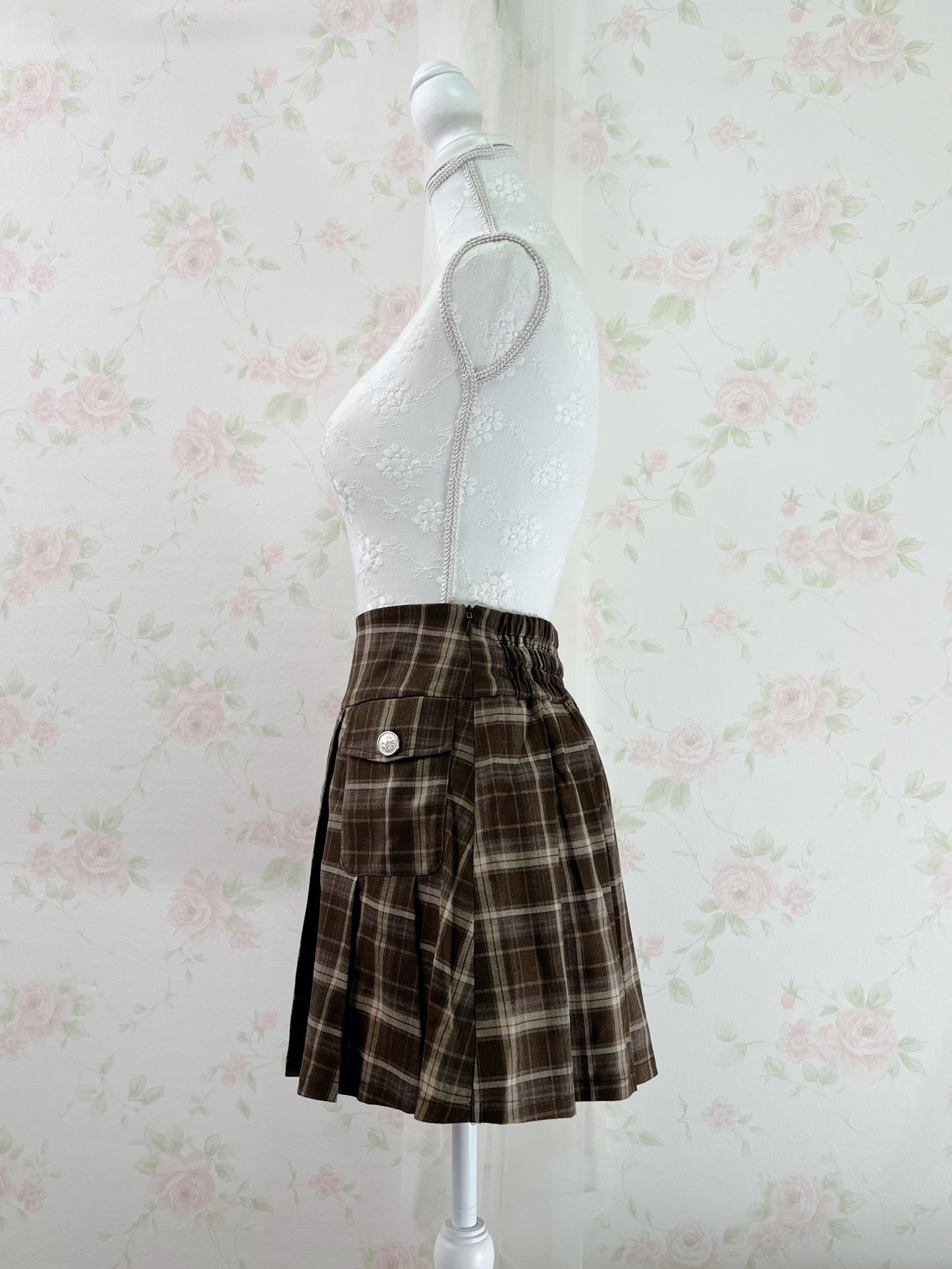 Olive des Olive Pleated Checked Skirt (Chocolate)