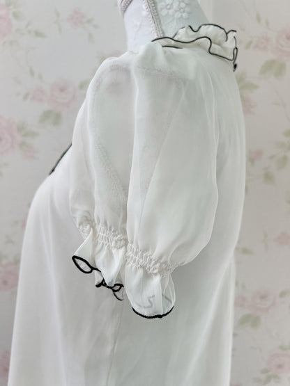 L’EST ROSE Classical Chiffon Blouse (Black X White)