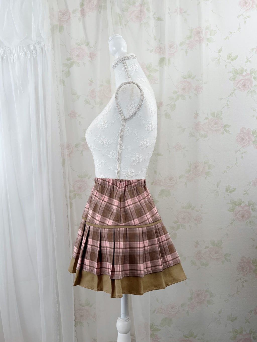 (Pre-order) Evori Glow Berry Skirt