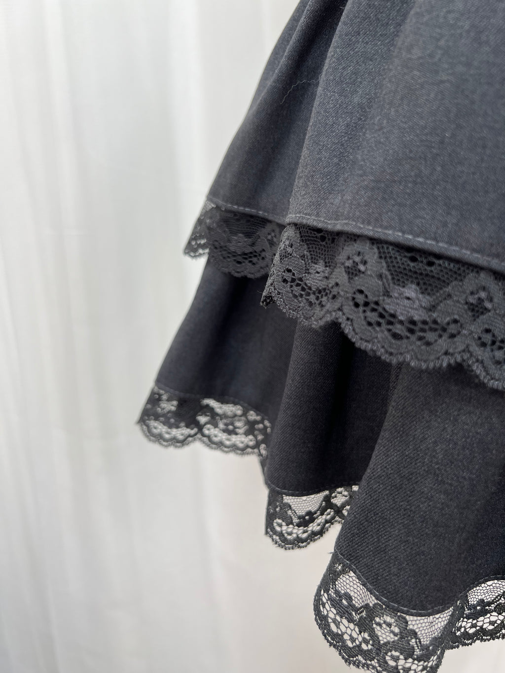 Layered Lace Hem Sukapan (Dark Gray)