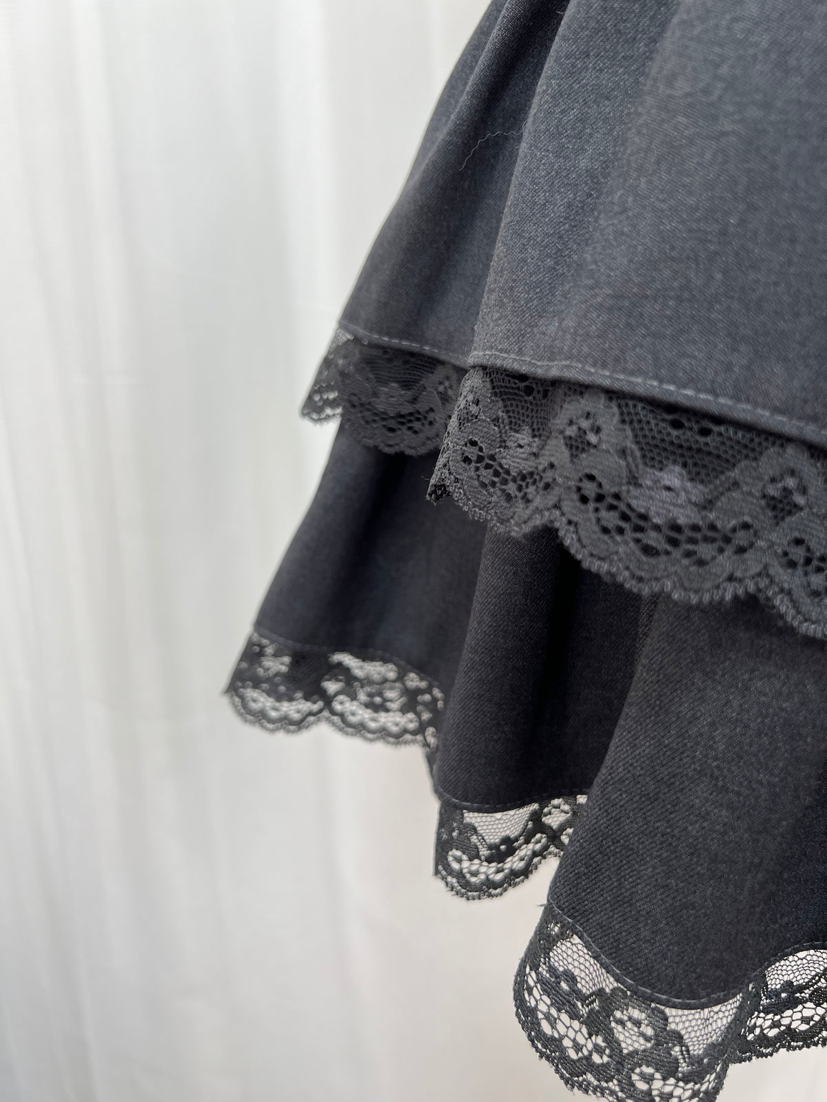 Layered Lace Hem Sukapan (Dark Gray)