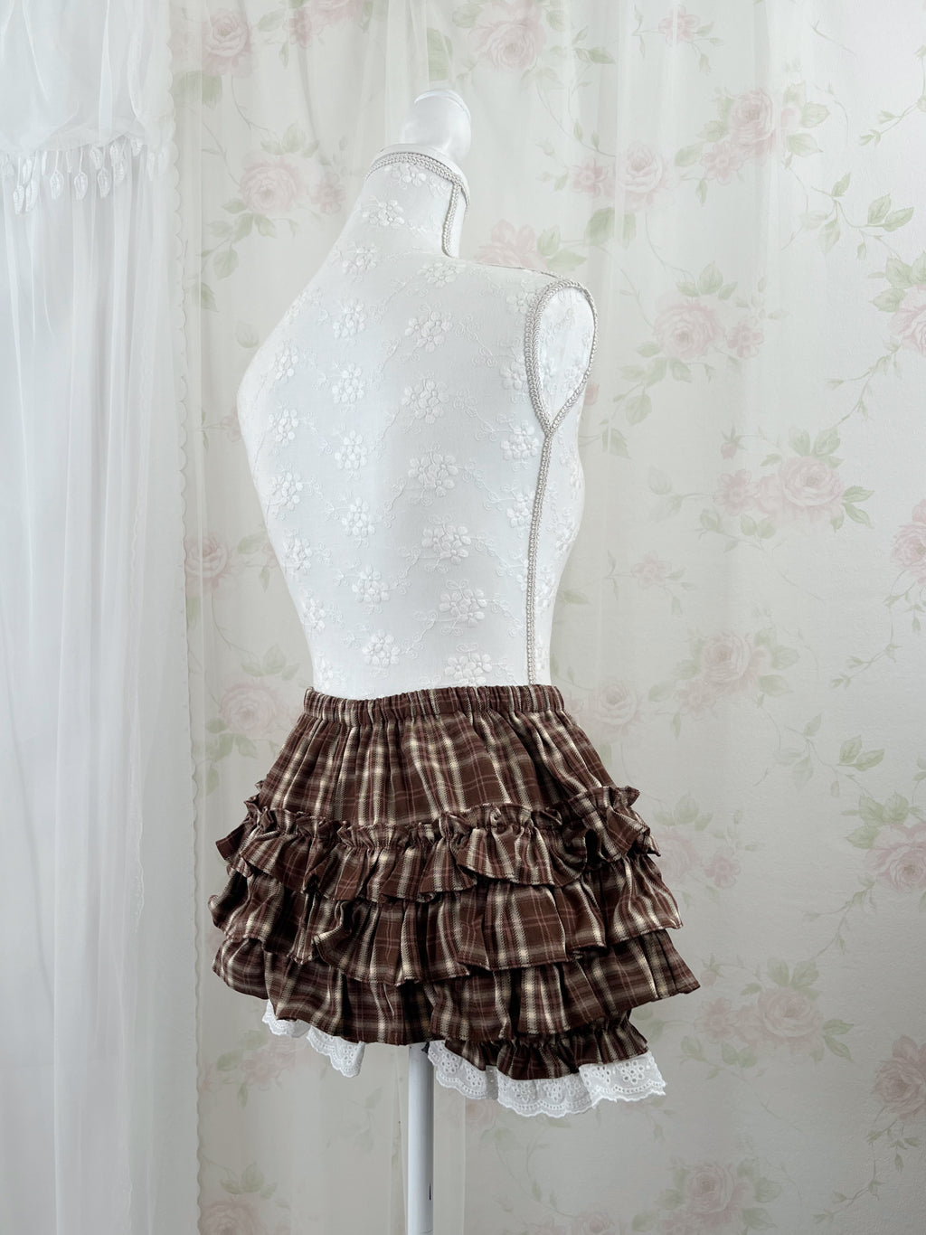 (Pre-order) Evori Glow Tiramisu Ruffles Sukapan