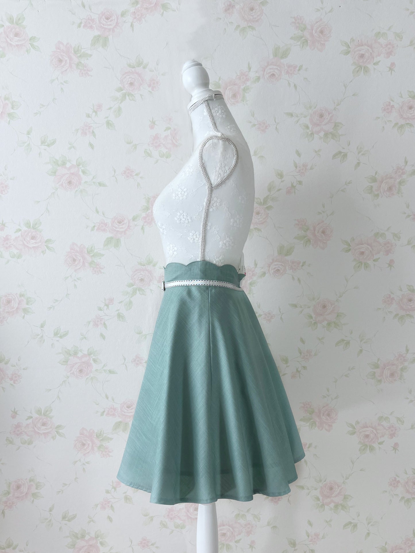 PATTERN Waist Buckle Flare Skirt (Green)