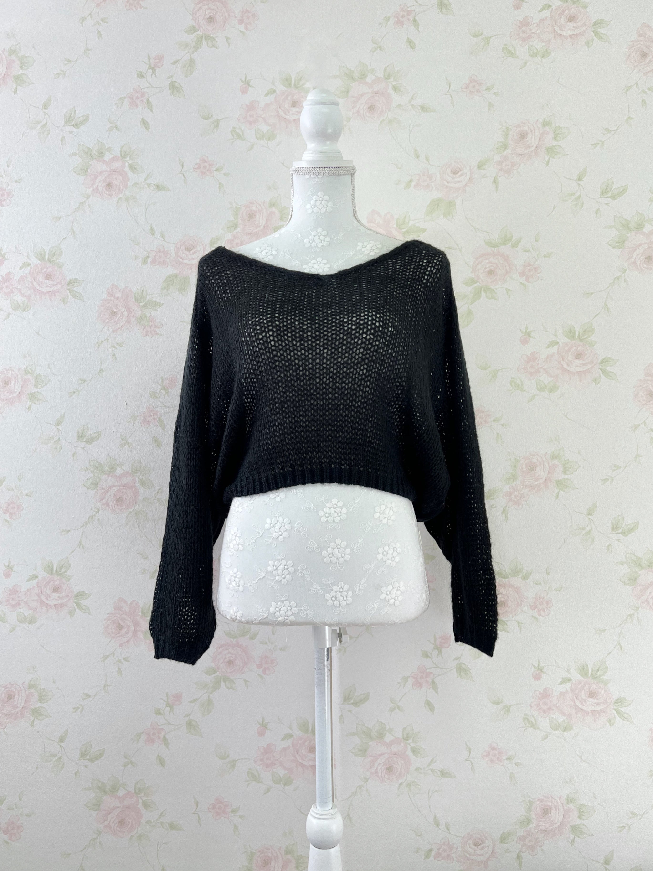 Soft Loose Gyaru Sweater (Black)