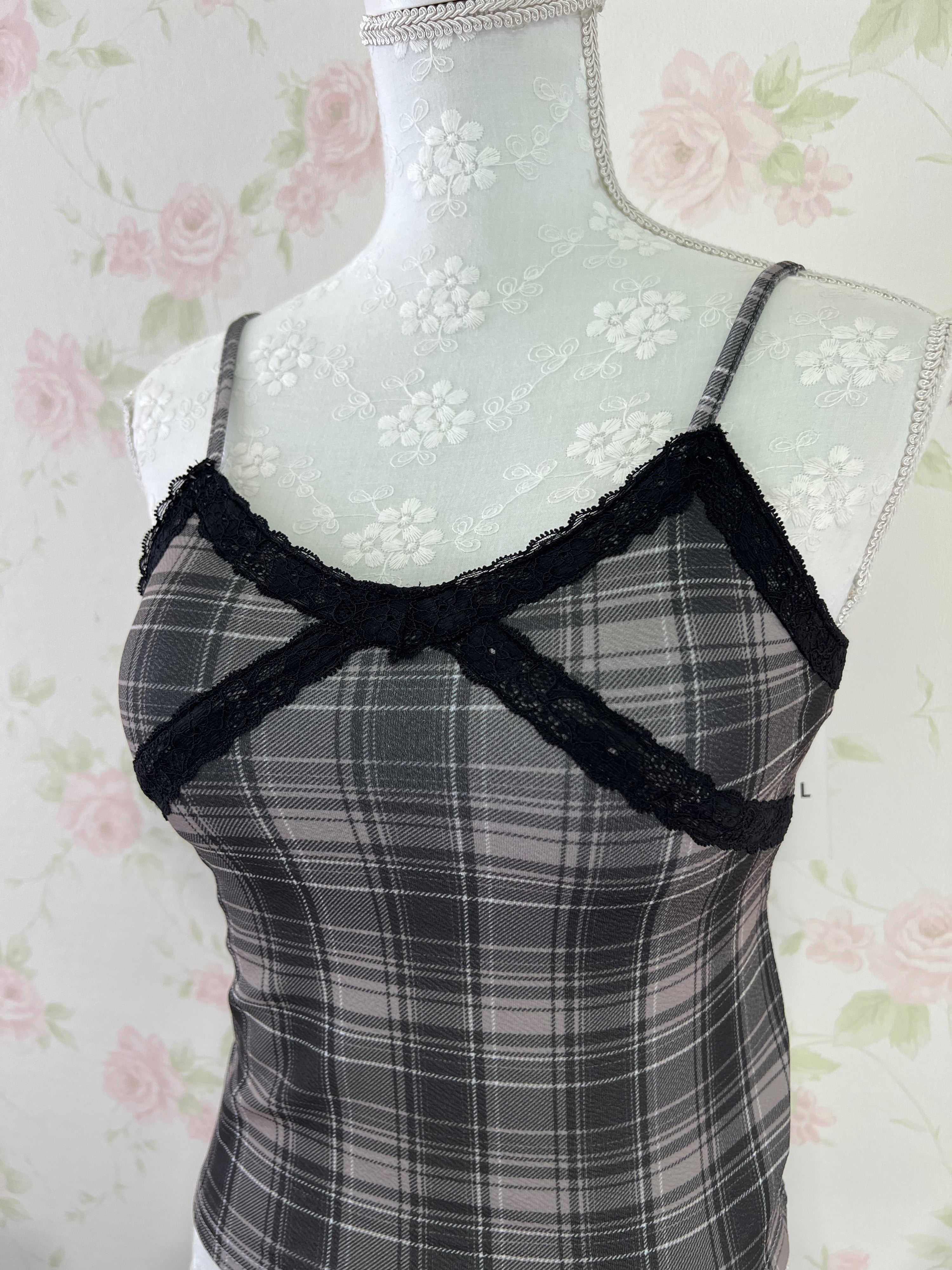 Checked Camisole With Cups (Gray)