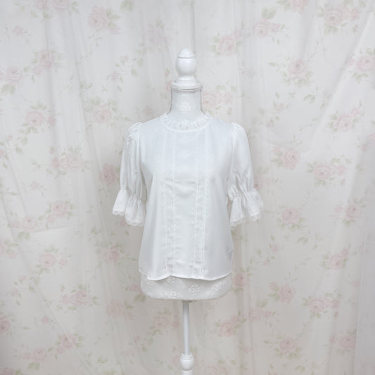 Amavel Classical Puff Sleeved Blouse