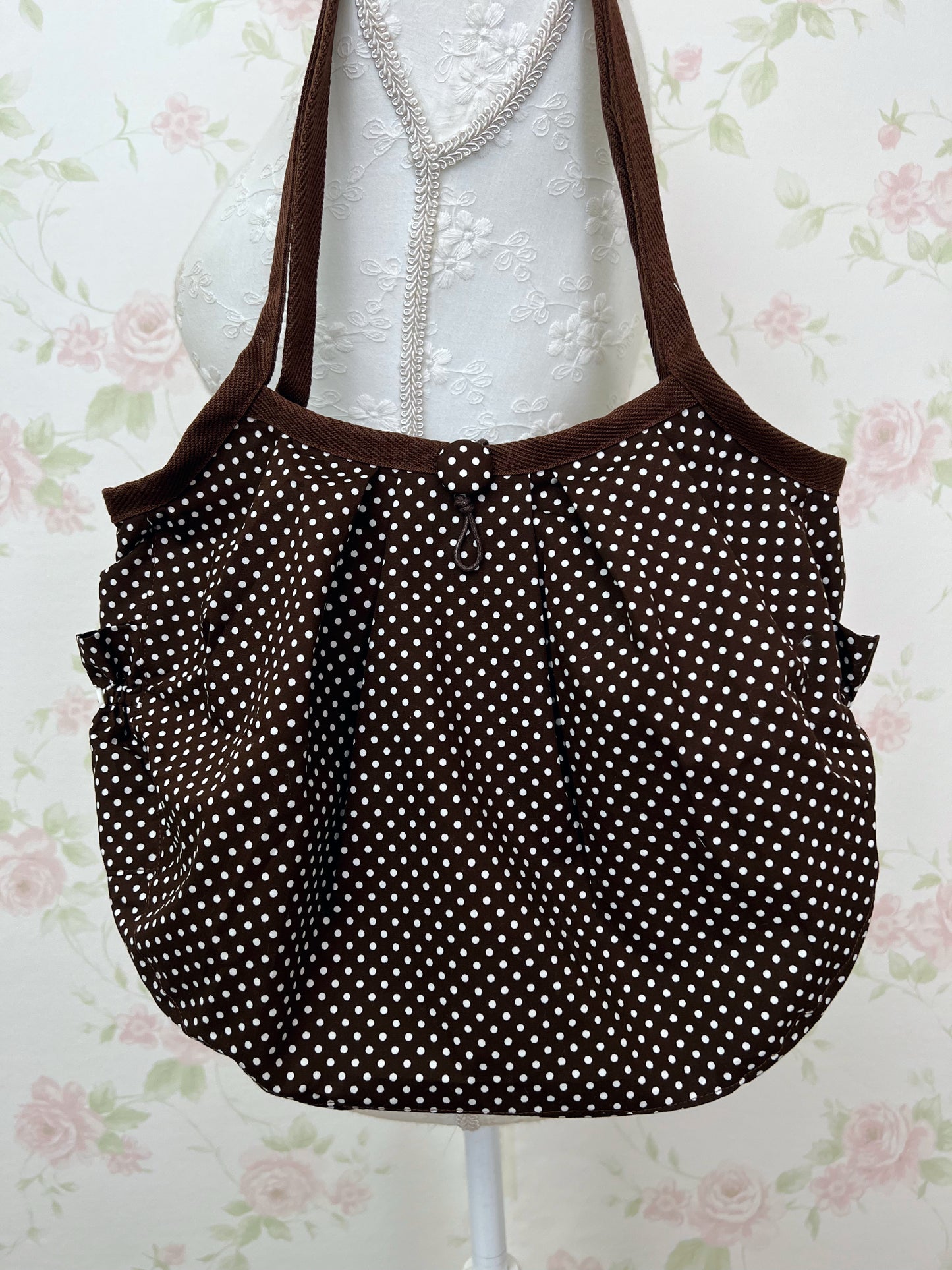 Kirallum Tokyo Handmade Polka Dot Balloon Bag (Chocolate)