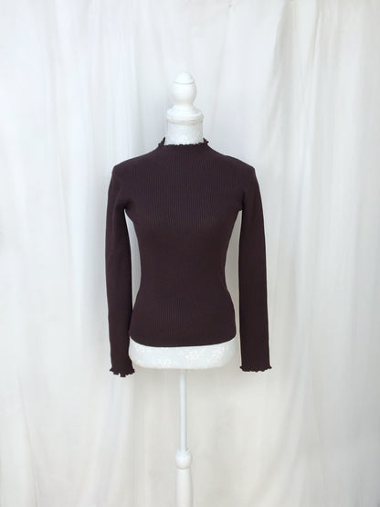 GRL High Neck Mellow Knit Top (Chocolate)