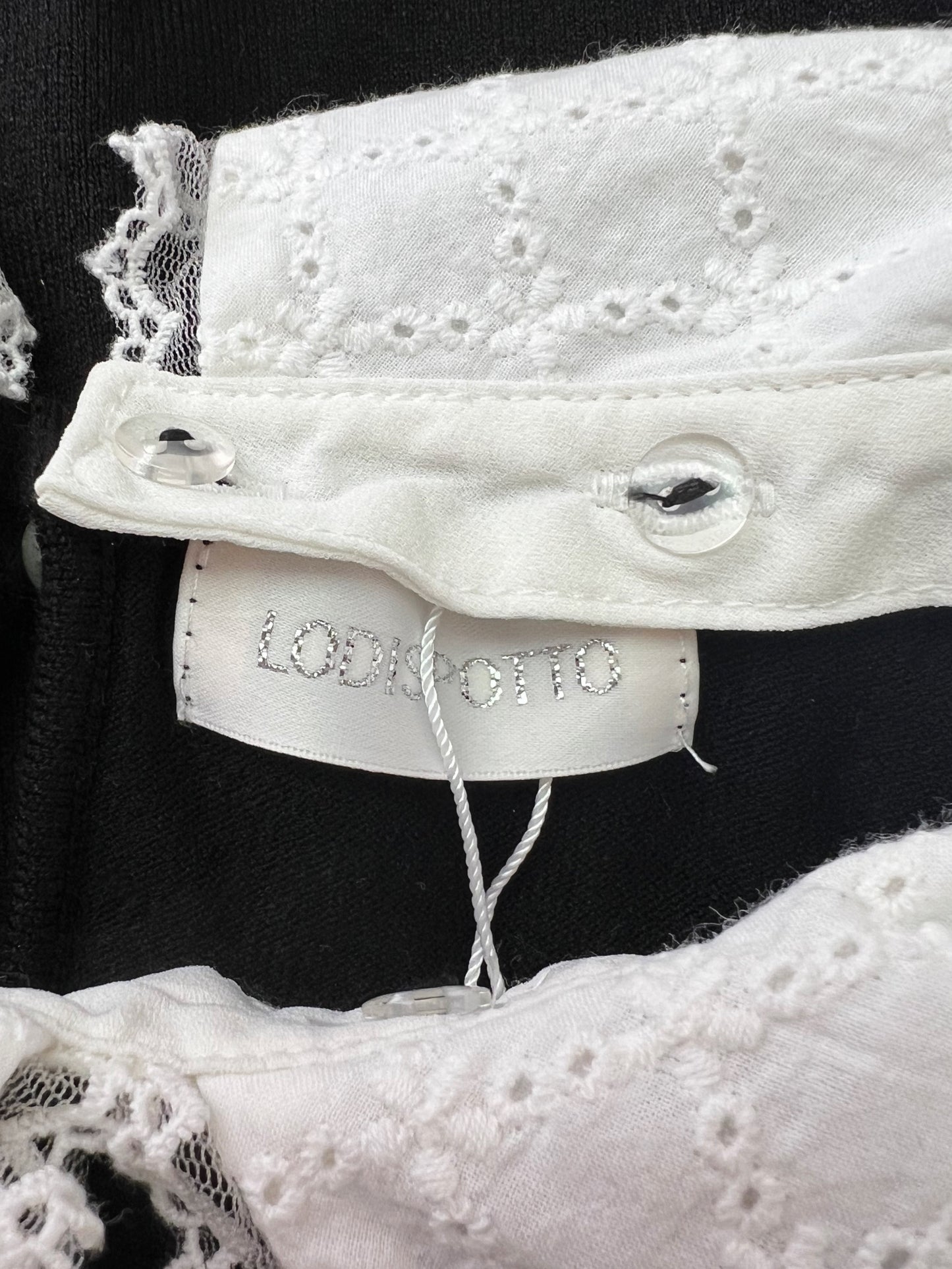 LODISPOTTO Cotton Lace Collar Puff Sleeve Top (Black)