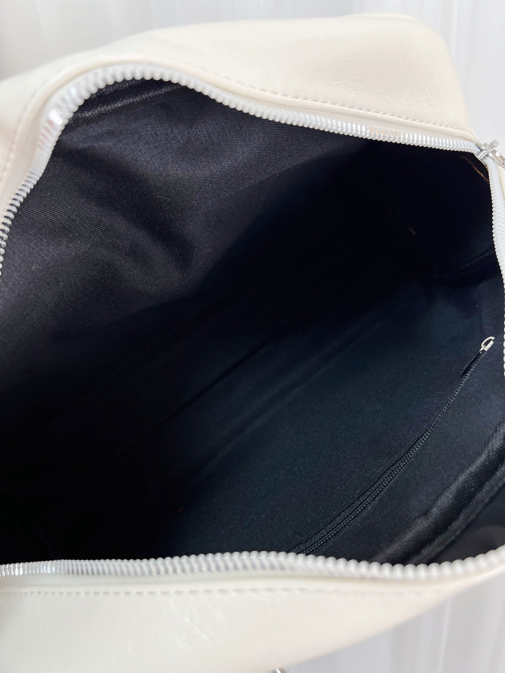 2 Pocket Shoulder Bag (Vanilla)